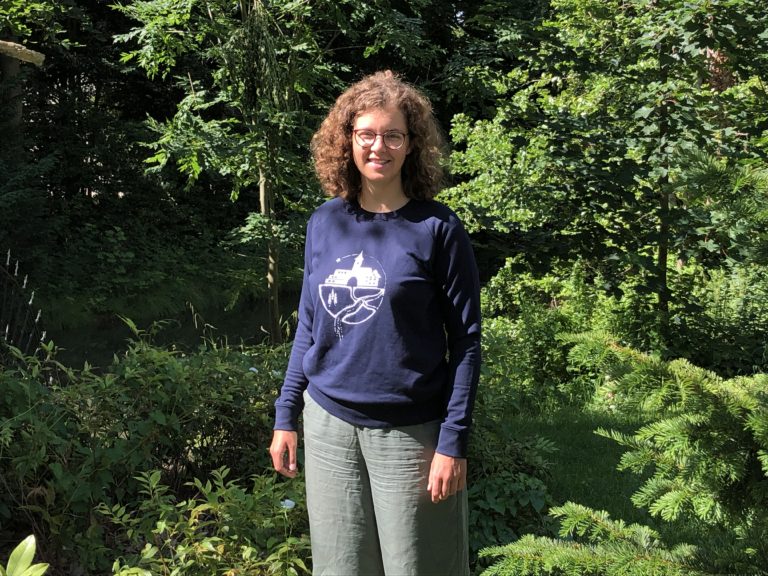 84E2AE4B-FE55-4E3C-847C-B9906A2AF48A